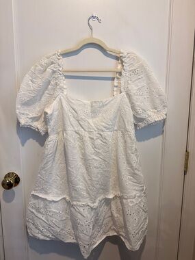 H&M White Eyelet Puff-Sleeve Mini Dress